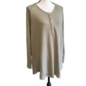 Rae Beal Oversized Waffle Knit Green Long Sleeve Henley